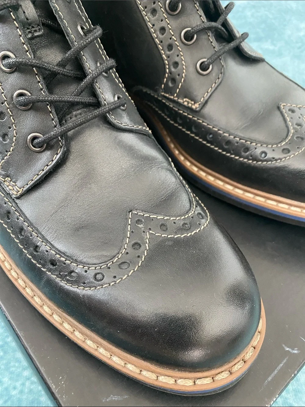 Clark’s BOSTONIAN - Men's Black Leather Wingtip Lace-Up Boots - NEW Never Worn
